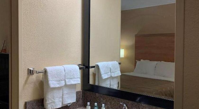 Quality Inn Ottawa Near Starved Rock State Park Zewnętrze zdjęcie